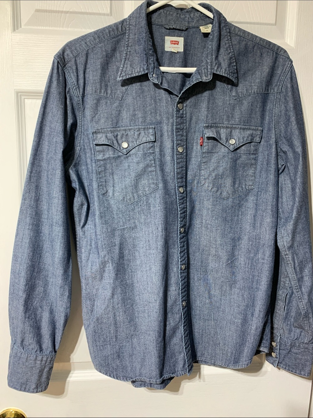 Levi's woman’s Light Blue Denim Western Shirt size medium